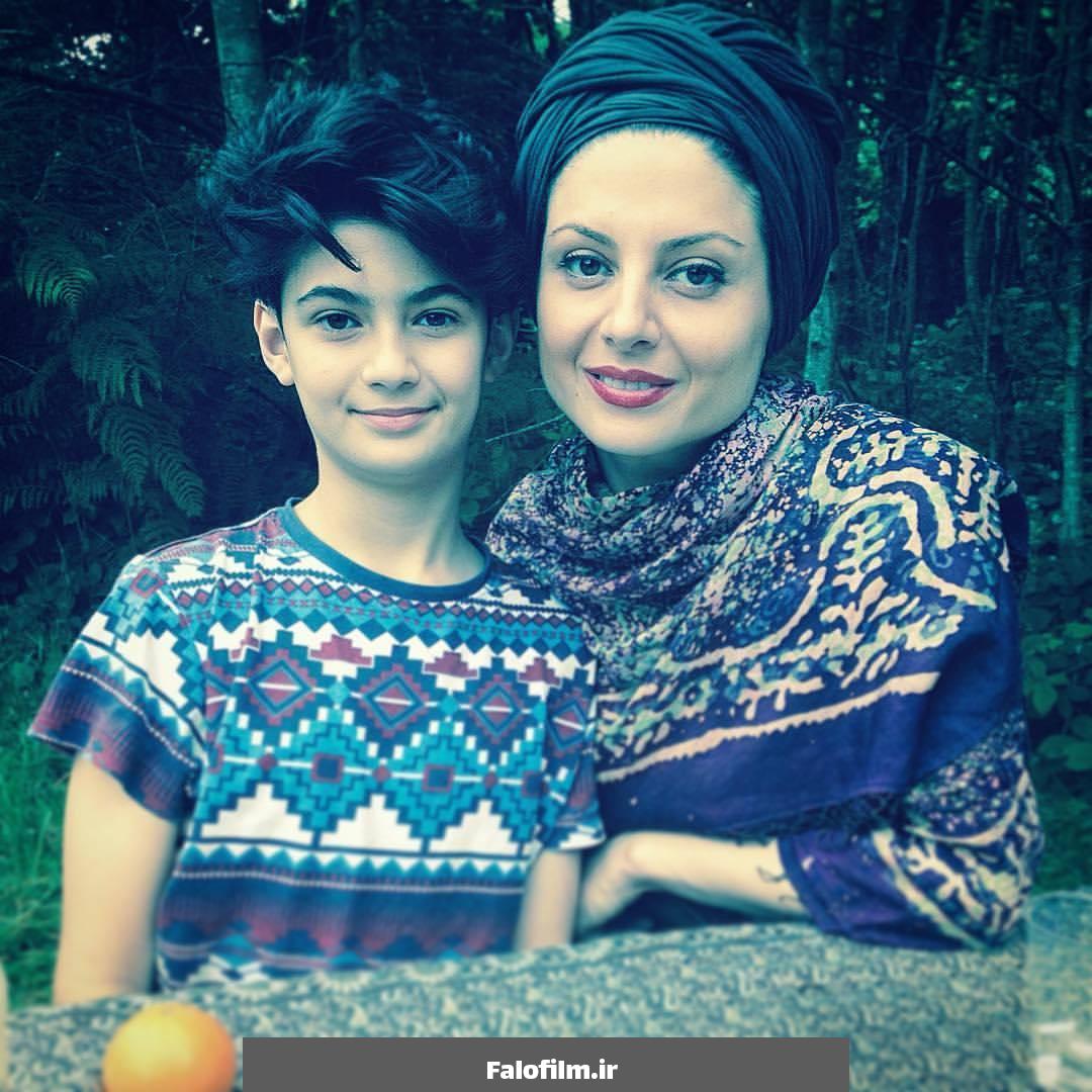 سولماز غنی و یکی از بستگان او