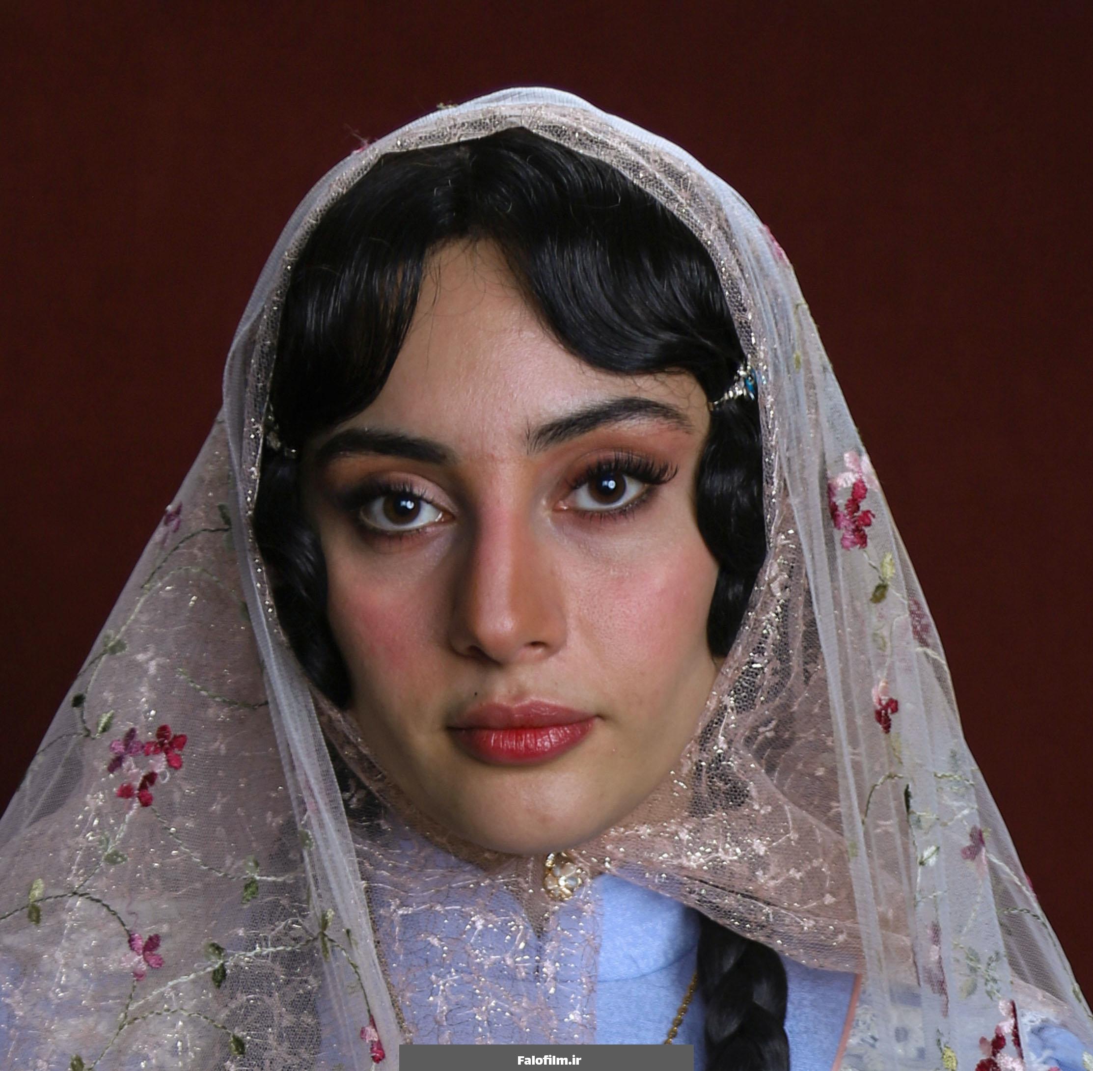 ترلان پروانه در بامداد خمار