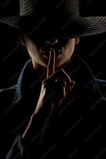 عکس یک زن غریبه
