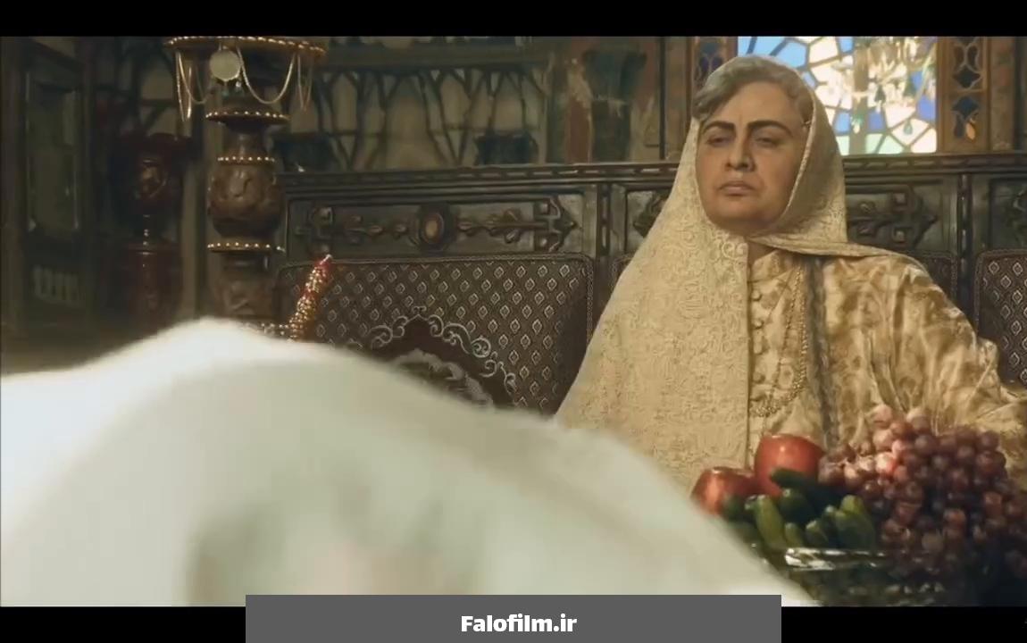 عکس پریوش نظریه در بامداد خمار