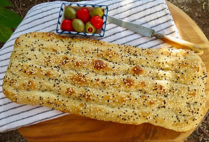 عکس یک نان تازه