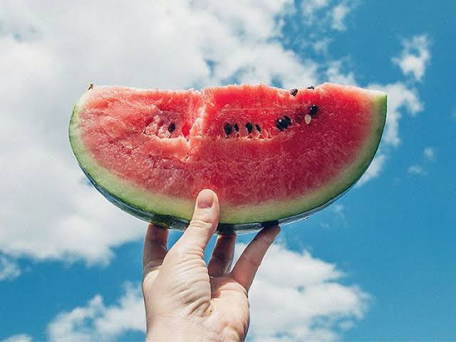 یک قاچ هندوانه